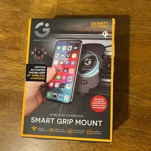 Wireless charging smart grip mount